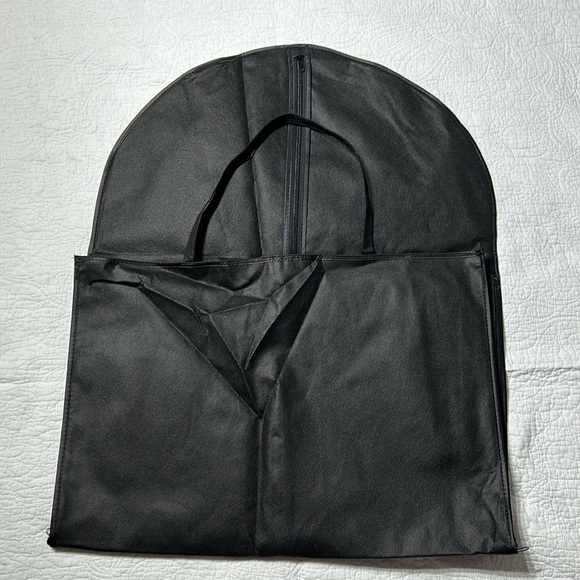 Theory Garment Bag - Picture 3 of 6